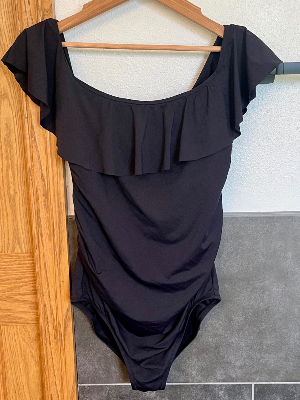 GAP Maternity Black One Piece Off Shoulder Ruffle Swimsuit Size Medium